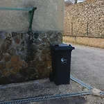 Maisonnette Climatisee Avec Jardin Apartment