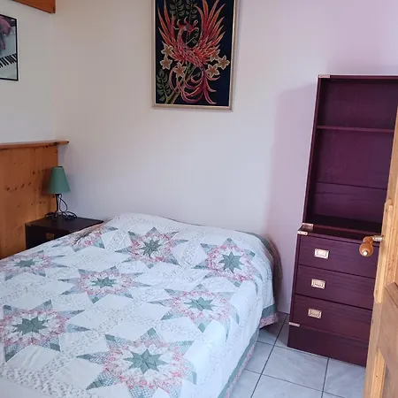 Maisonnette Avec Jardin