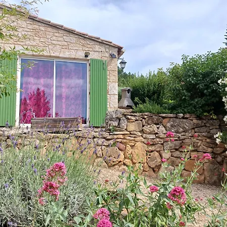 Climatise Avec Jardin Apartment
