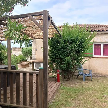 Maisonnette Climatisee Avec Jardin