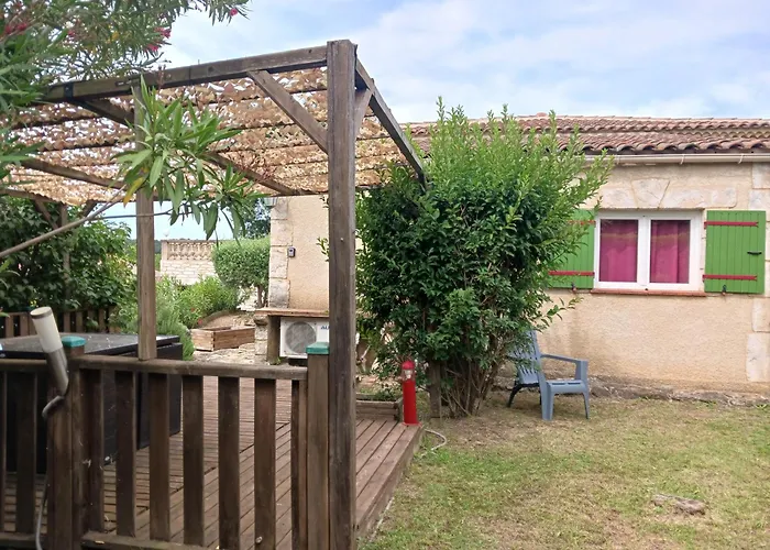 Maisonnette Avec Jardin